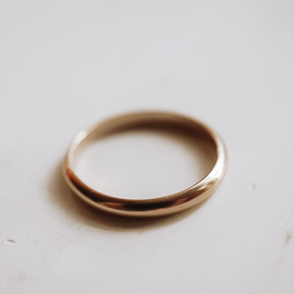 - CHUNKY SMOOTH RING -